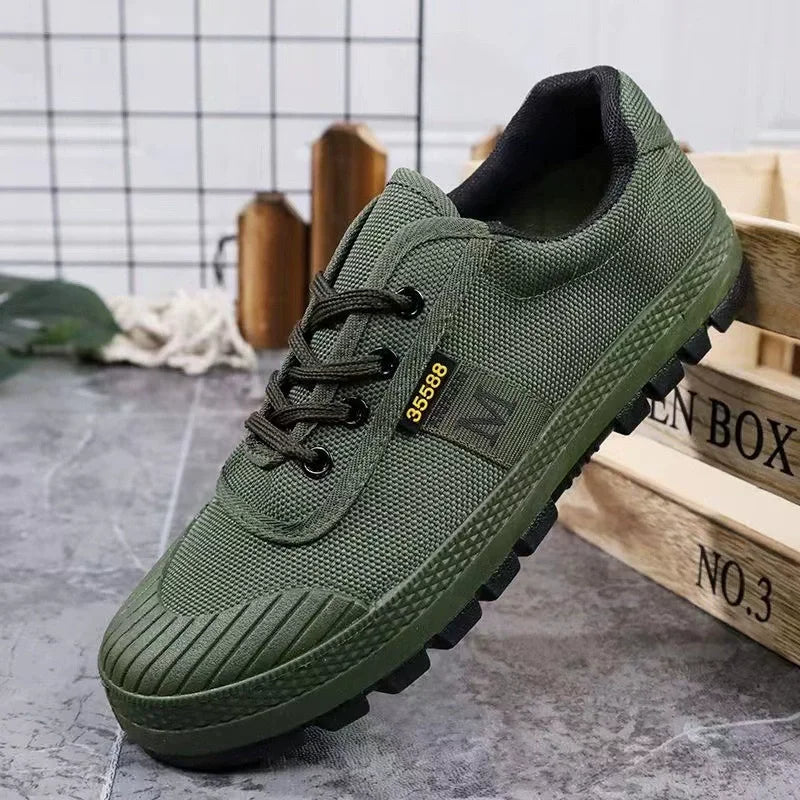 Recon All-Terrain Sneaker