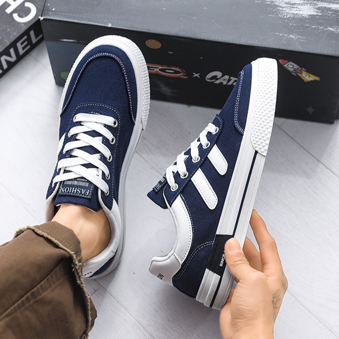 Camden Sneakers