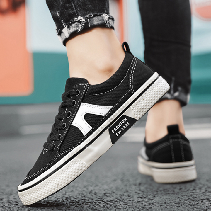Camden Sneakers
