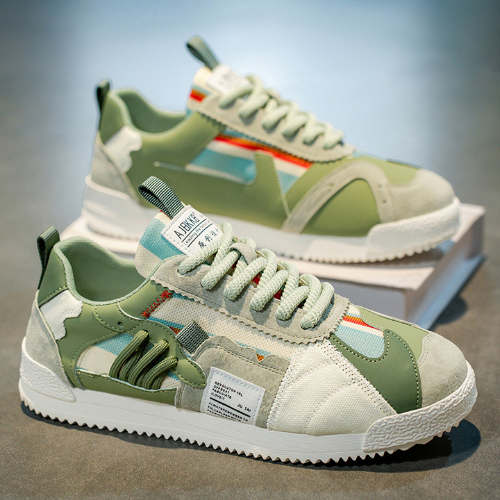 Circuit Retro Sneakers