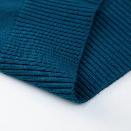 Lucian Cashmere Turtleneck